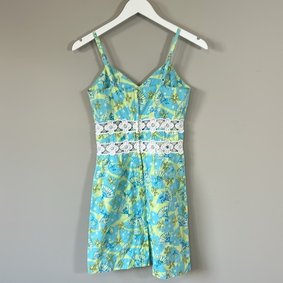 Lilly Pulitzer Peek A Boo Waist Spaghetti Strap Dress Blue Green Lace Sz 0 - Picture 4 of 10
